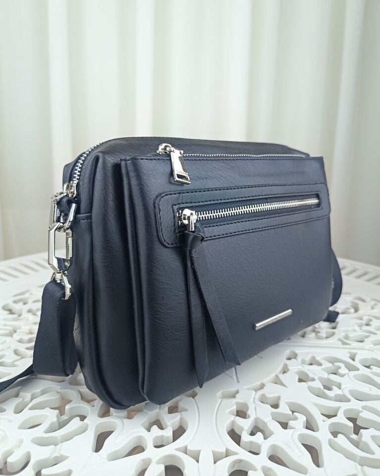 SARACH Kadın Omuz Çantası - Siyah