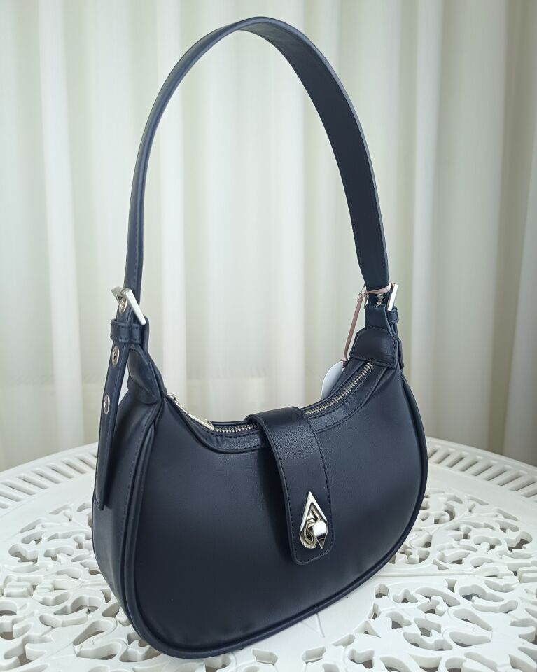 SARACH Kadın El ve Omuz Çantası - Siyah