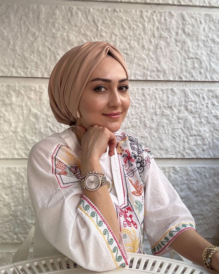 Burgu Detaylı Hazır Bone – Vizon