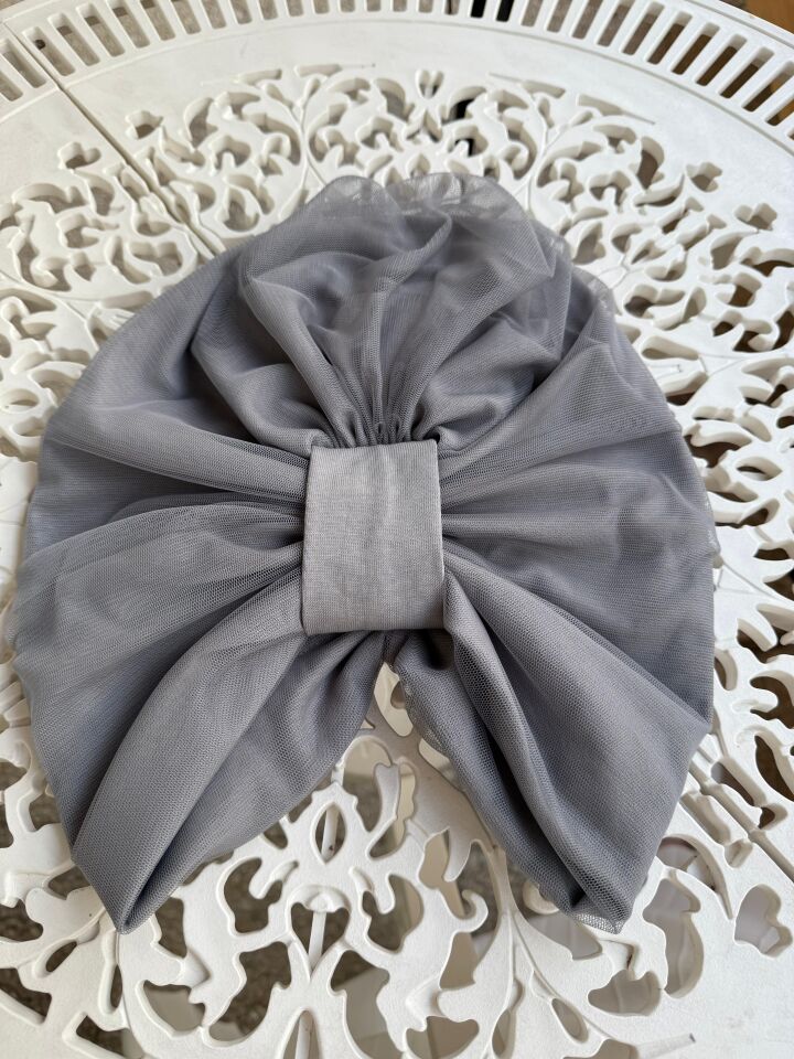 Burgu Detaylı Hazır Tül Bone - Gri