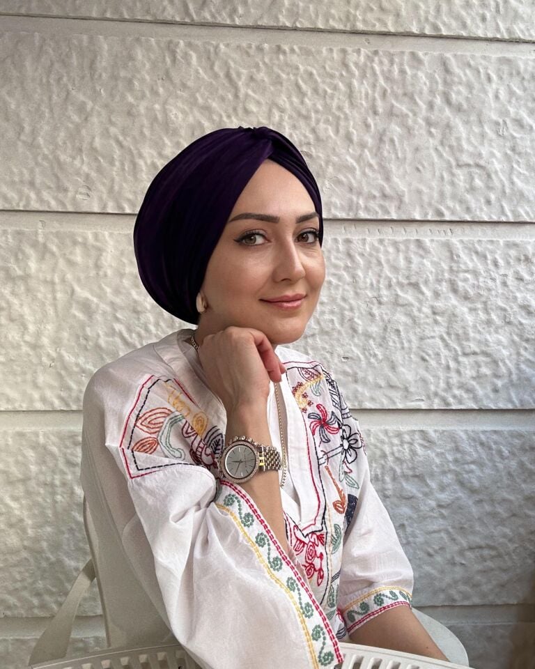 Burgu Detaylı Hazır Bone – Koyu Mor