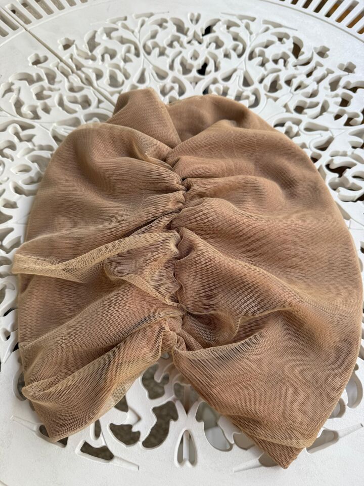 Burgu Detaylı Hazır Tül Bone - Karamel