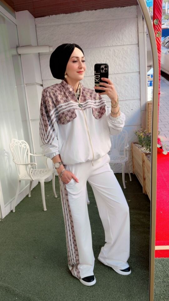 Taş Detaylı Eşofman Takımı - Beyaz