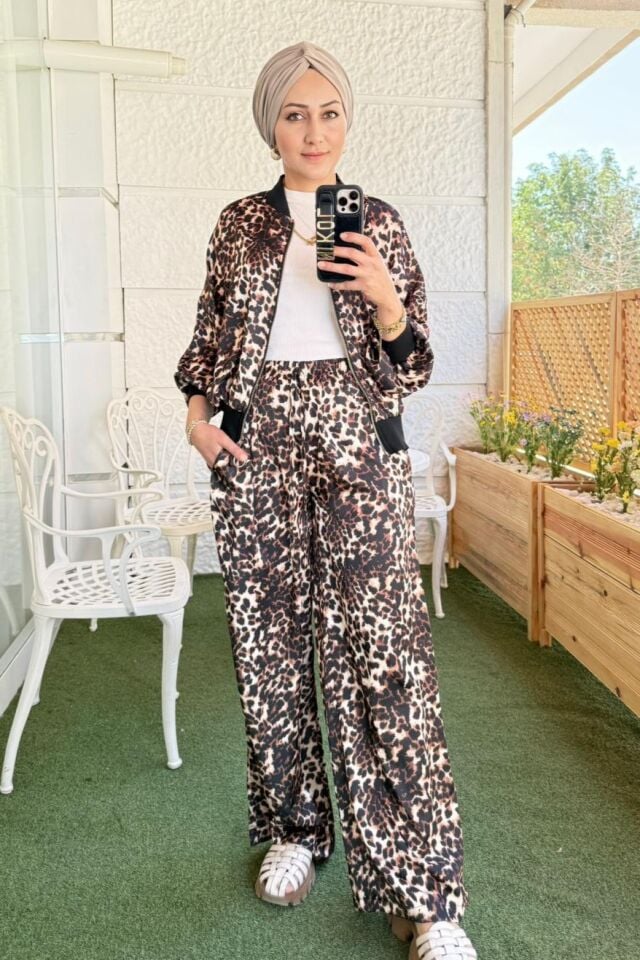 Leopar Desenli İkili Takım