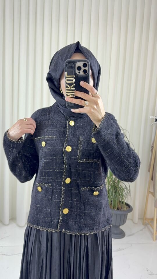 GOLD IŞILTILI SİYAH TRİKO CEKET