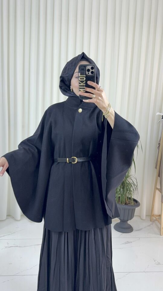 KEMERLİ SİYAH KAŞE PANÇO