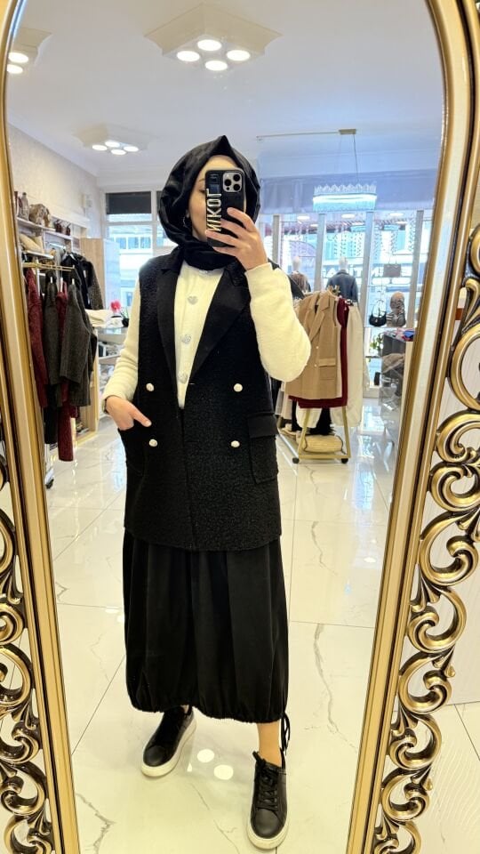 KUZU BUKLET SİYAH YELEK