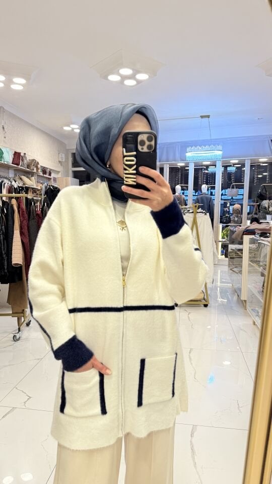 EKRU MAVİ ANGORA HIRKA