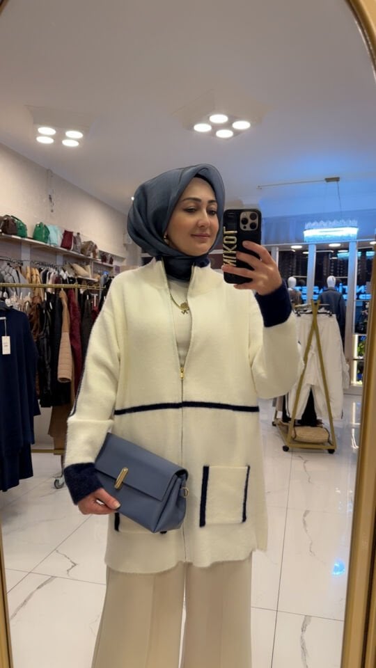 EKRU MAVİ ANGORA HIRKA